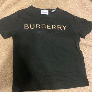 Kids burberry tshirt size 6